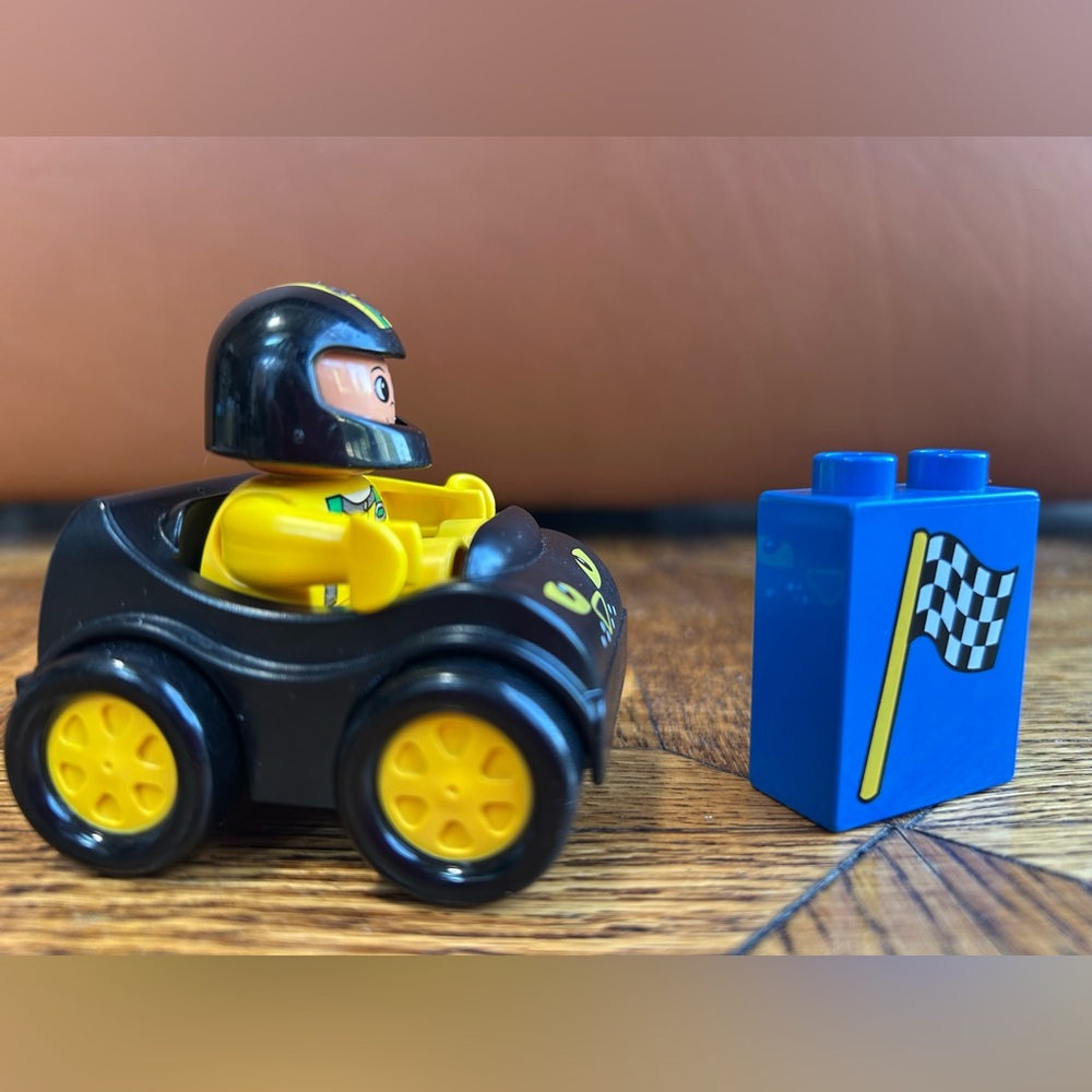 LEGO Duplo 1403 Racing Leopard set - Picture 3 of 6